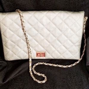 🛍Silver HD by M purse